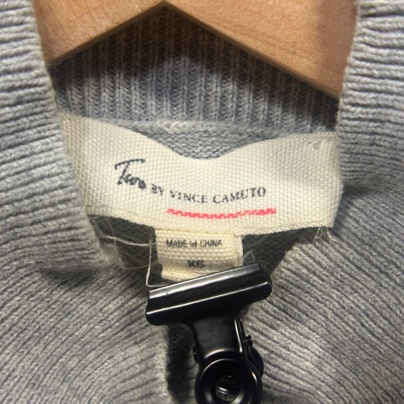 EUC Two By Vince Camuto Grey & White Long Sleeve Turtle Neck Size XS - Picture 14 of 16